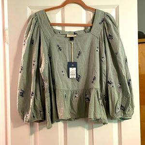 Rouched sleeve floral blouse